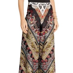 Alice + Olivia gorgeous flowy Athena pants